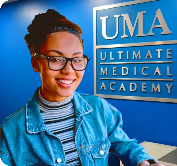 Student at the UMA campus taking a tour
